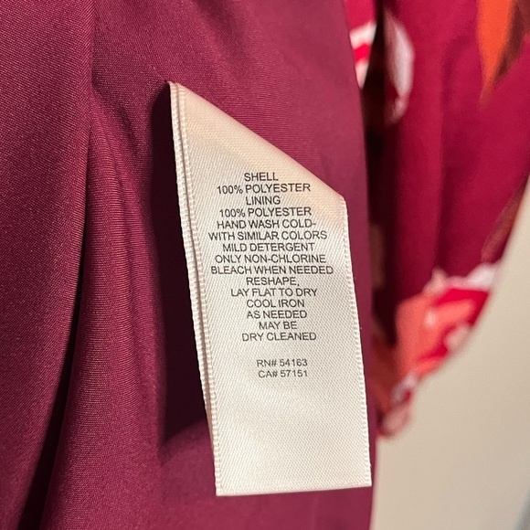 ELIZA J Raspberry Floral Dress with Ruffle Detail Size 8 Cocktail Party - Picture 5 of 6